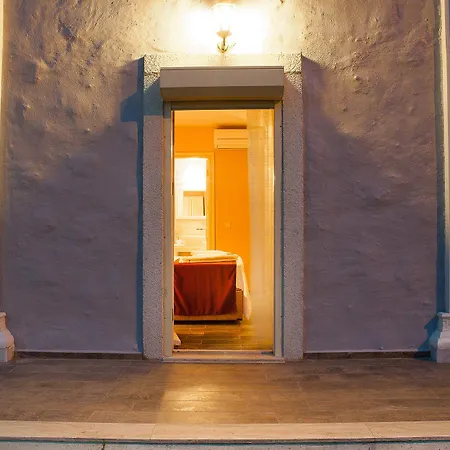 Ionic Alojamento de Acomodação e Pequeno-almoço Alacati