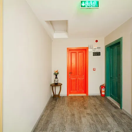 Alojamento de Acomodação e Pequeno-almoço Ionic 2*